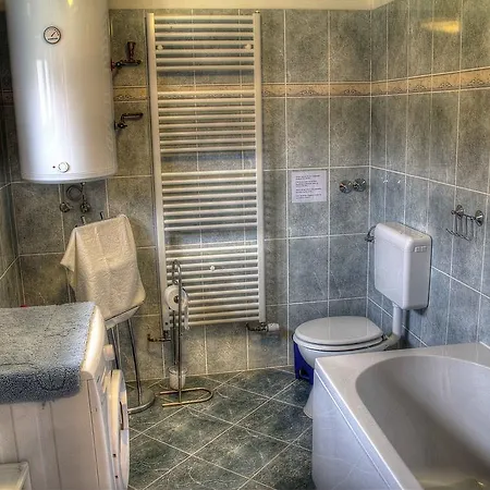 Apartman Anka Ratkovica Exterior photo